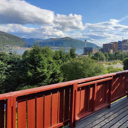 Feelhome 3 Bedroom Near University Tromso Bagian luar foto