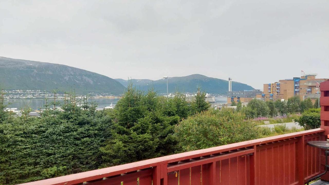 Feelhome 3 Bedroom Near University Tromso Bagian luar foto